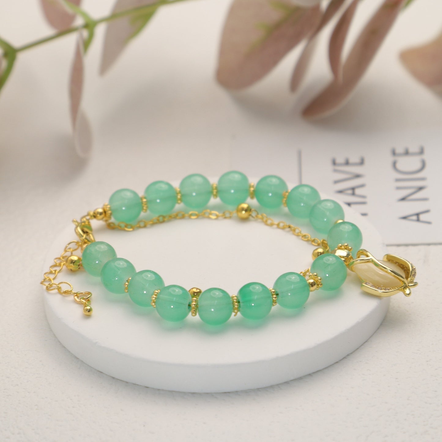 With Golden Shiny Tulip Radiant Springtime Charm - Tulip Green Jade Bracelet